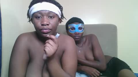 barbies_girles online show from February 22, 2026, 12:23 am