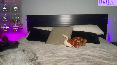 Snapshot of barbirgirlyy chatting on October 4, 2025, 10:08 pm Bailee Valencia online show from October 4, 2025, 10:08 pm