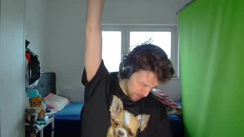 barca200 online show from April 13, 2026, 5:35 am