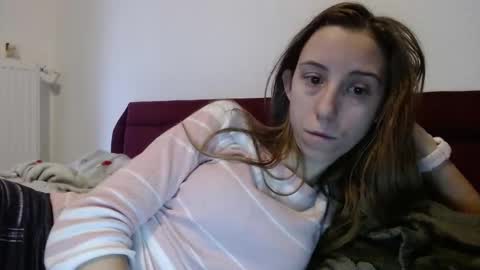 Snapshot of barelylegalblondy chatting on January 16, 2026, 10:41 am Lena online show from January 16, 2026, 10:41 am