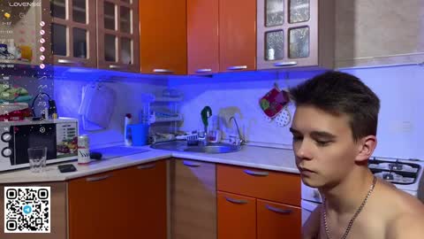 Snapshot of barney_kevin chatting on December 8, 2024, 7:54 pm Fansly Barney and Kevin T online show from December 8, 2024, 7:54 pm