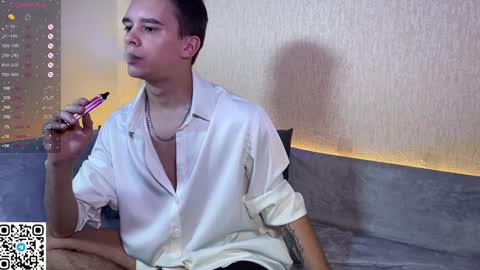 Snapshot of barney_kevin chatting on December 17, 2024, 7:04 pm Fansly Barney and Kevin T online show from December 17, 2024, 7:04 pm