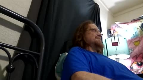 barrett4200 online show from April 16, 2026, 7:25 pm