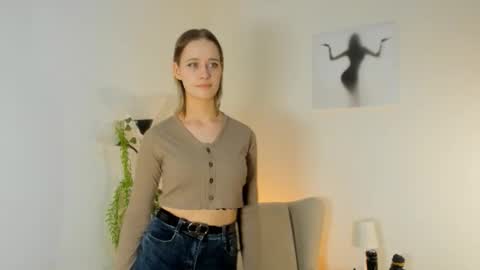 Amelia online show from March 28, 2026, 3:33 pm