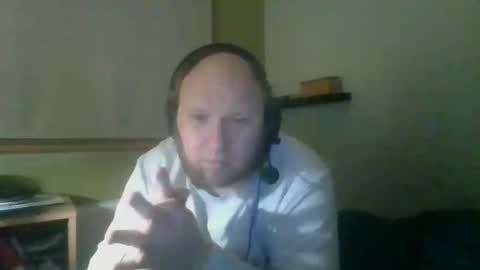 Snapshot of bart_poland chatting on February 20, 2025, 2:40 am bart_poland online show from February 20, 2025, 2:40 am