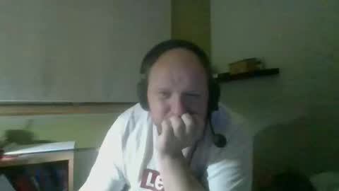 Snapshot of bart_poland chatting on October 19, 2025, 11:05 pm bart_poland online show from October 19, 2025, 11:05 pm