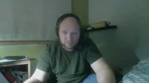 Snapshot of bart_poland chatting on November 15, 2025, 9:43 pm bart_poland online show from November 15, 2025, 9:43 pm