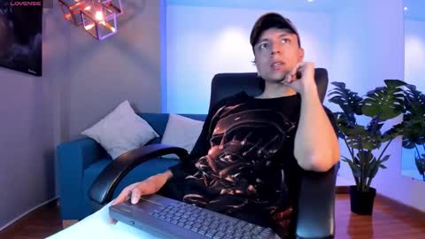 Snapshot of basthiianxxx chatting on November 30, 2025, 11:36 am Basthiian online show from November 30, 2025, 11:36 am