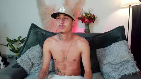 Bastian online show from February 24, 2026, 4:32 am