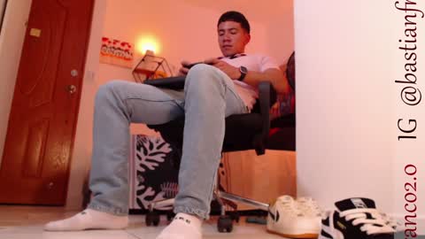 Bastian Independent Model online show from December 2, 2024, 7:14 am