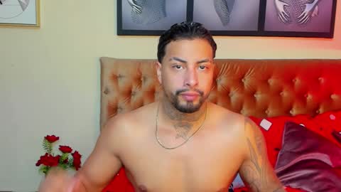Snapshot of bastian_jones1 chatting on December 25, 2024, 11:53 pm bastian_jones1 online show from December 25, 2024, 11:53 pm