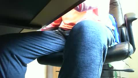 Snapshot of batebro13 chatting on February 12, 2026, 6:36 pm BateBro13 online show from February 12, 2026, 6:36 pm