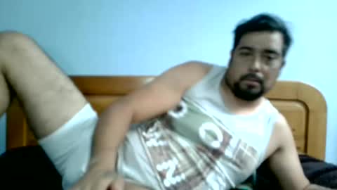 Snapshot of batery82 chatting on December 8, 2024, 4:07 pm batery82 online show from December 8, 2024, 4:07 pm