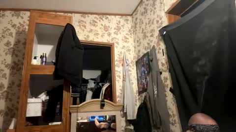 Snapshot of battlewolfxx chatting on December 28, 2024, 10:34 pm battlewolfxx online show from December 28, 2024, 10:34 pm