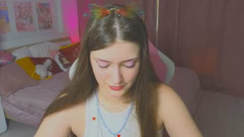 Snapshot of batty_sweetie chatting on June 27, 2026, 7:24 am Jessica online show from June 27, 2026, 7:24 am