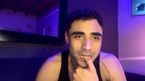 Snapshot of bauti220242 chatting on June 6, 2026, 2:38 am bauti220242 online show from June 6, 2026, 2:38 am