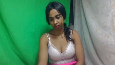 bavianona online show from November 29, 2025, 2:03 am