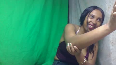 bavianona online show from December 4, 2025, 6:34 am