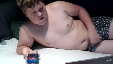 Snapshot of bawly13 chatting on December 4, 2024, 8:56 am ray online show from December 4, 2024, 8:56 am