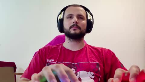 Snapshot of baxxline chatting on December 3, 2025, 12:07 am Baxxline online show from December 3, 2025, 12:07 am