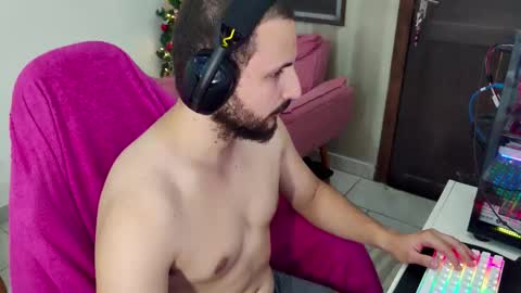 Snapshot of baxxline chatting on December 15, 2025, 8:57 pm Baxxline online show from December 15, 2025, 8:57 pm