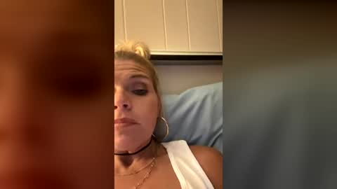 Baylee online show from June 28, 2026, 6:52 am