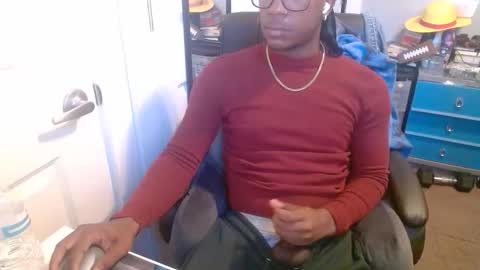 Snapshot of bbc_elrey chatting on April 23, 2026, 3:36 pm Racks online show from April 23, 2026, 3:36 pm