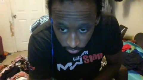 rocker n queen online show from December 14, 2024, 6:09 pm