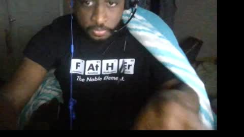 rocker n queen online show from December 23, 2024, 1:03 pm