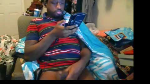 rocker n queen online show from January 23, 2025, 10:11 pm