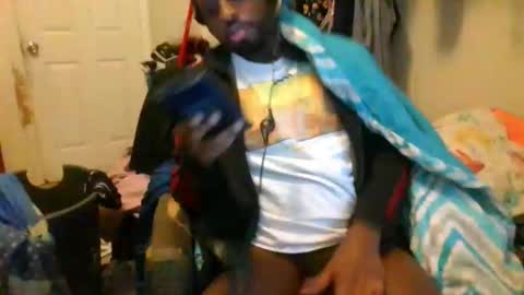 rocker n queen online show from February 11, 2025, 6:55 pm