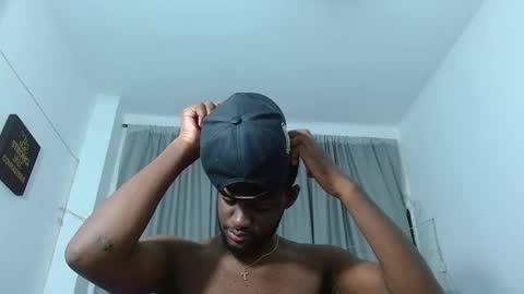 Andrew  online show from December 5, 2025, 10:57 am