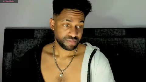 john online show from November 1, 2025, 4:25 am