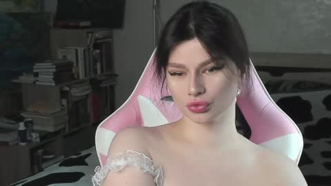 bbj_one online show from May 18, 2026, 4:07 am