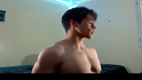 unknown online show from February 18, 2026, 11:33 pm