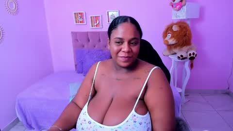 Snapshot of bbw_charlote chatting on April 1, 2026, 1:41 pm Charlote online show from April 1, 2026, 1:41 pm