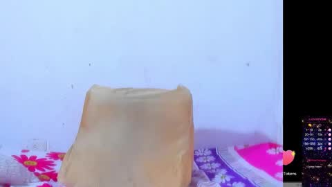 Michelle bbw online show from November 9, 2025, 4:00 am