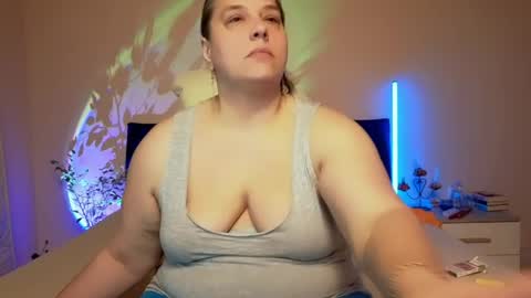 Love online show from April 18, 2026, 2:15 am