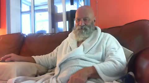 bbwlvr16 online show from November 19, 2025, 4:07 pm