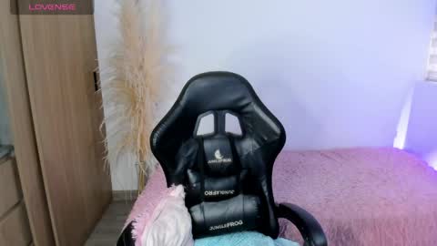 Snapshot of bbycami_ chatting on April 10, 2026, 9:52 pm Cami online show from April 10, 2026, 9:52 pm