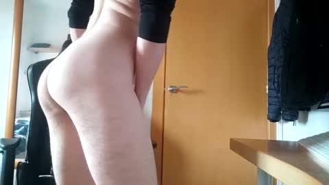 bcnlovetrans online show from December 19, 2025, 1:29 pm