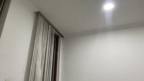 bdever7 online show from November 19, 2025, 2:44 am