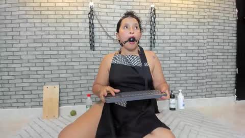 Snapshot of bdsm_meduza chatting on October 8, 2025, 8:17 pm Meduza online show from October 8, 2025, 8:17 pm