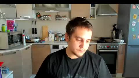 bear_beer130 online show from June 15, 2026, 4:09 pm