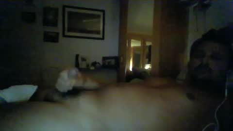 Snapshot of bearboudior chatting on January 14, 2025, 12:22 am bearboudior online show from January 14, 2025, 12:22 am