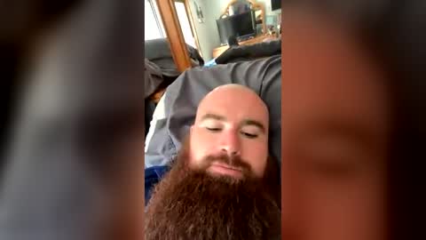 Snapshot of beard69drip chatting on July 5, 2026, 5:31 pm beard69drip online show from July 5, 2026, 5:31 pm