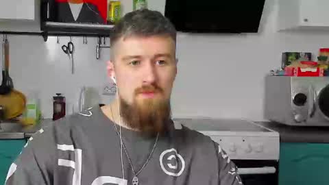 Snapshot of bearded_legend chatting on February 22, 2025, 8:42 pm Zeus online show from February 22, 2025, 8:42 pm