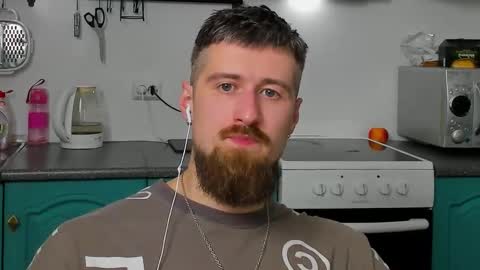 Zeus online show from November 5, 2025, 10:54 pm