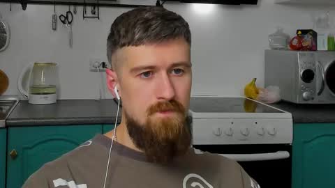 Zeus online show from November 21, 2025, 10:19 pm