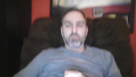 Snapshot of beardedambition chatting on February 15, 2025, 5:09 am beardedambition online show from February 15, 2025, 5:09 am